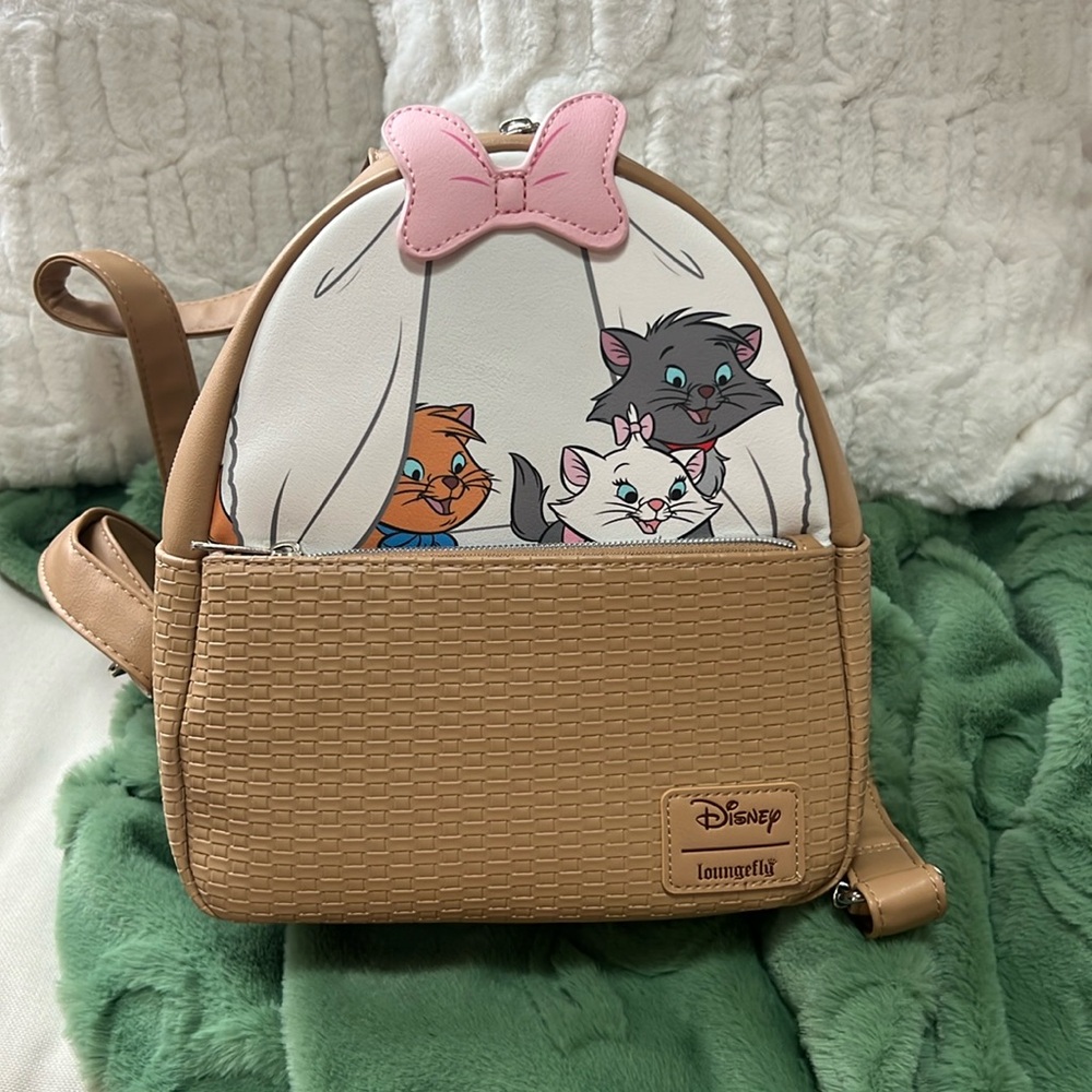 Disney x loungefly aristocats backpack NWT